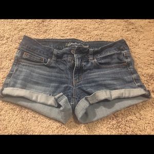 American eagle stretch low rise shorts